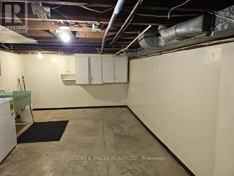 5260 Stuart Avenue, Niagara Falls, Ontario  L2E 4M8 - Photo 18 - X12581828