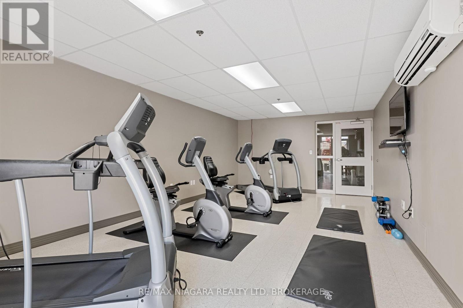 202 - 141 Vansickle Road, St. Catharines, Ontario  L2S 0E5 - Photo 30 - X12581850