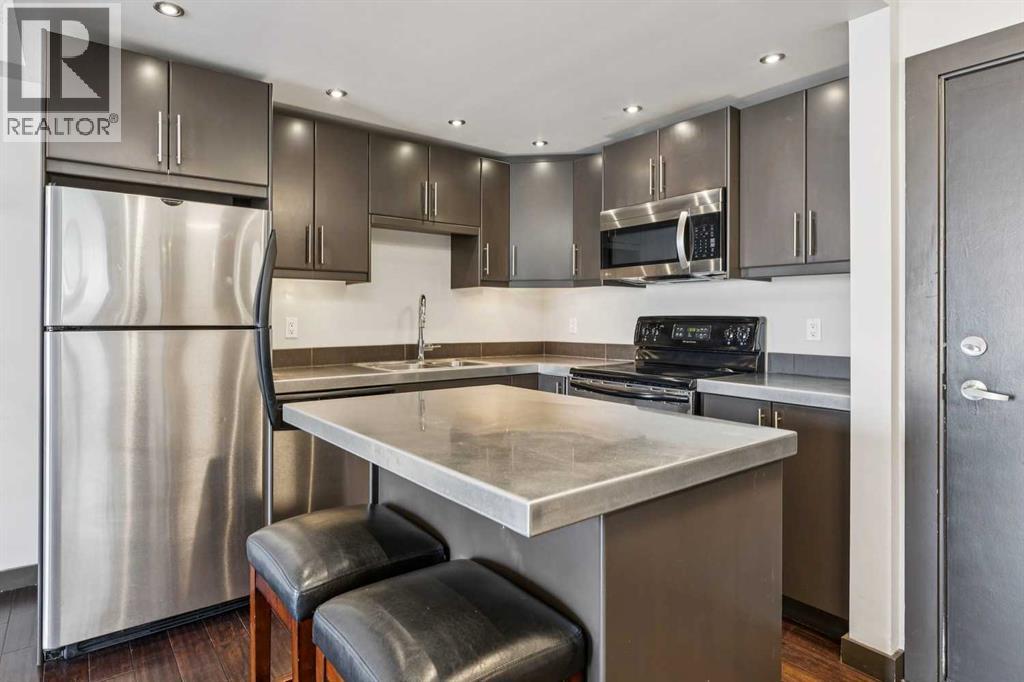 210, 1301 17 Avenue Nw, Calgary, Alberta  T2M 0R2 - Photo 3 - A2272691