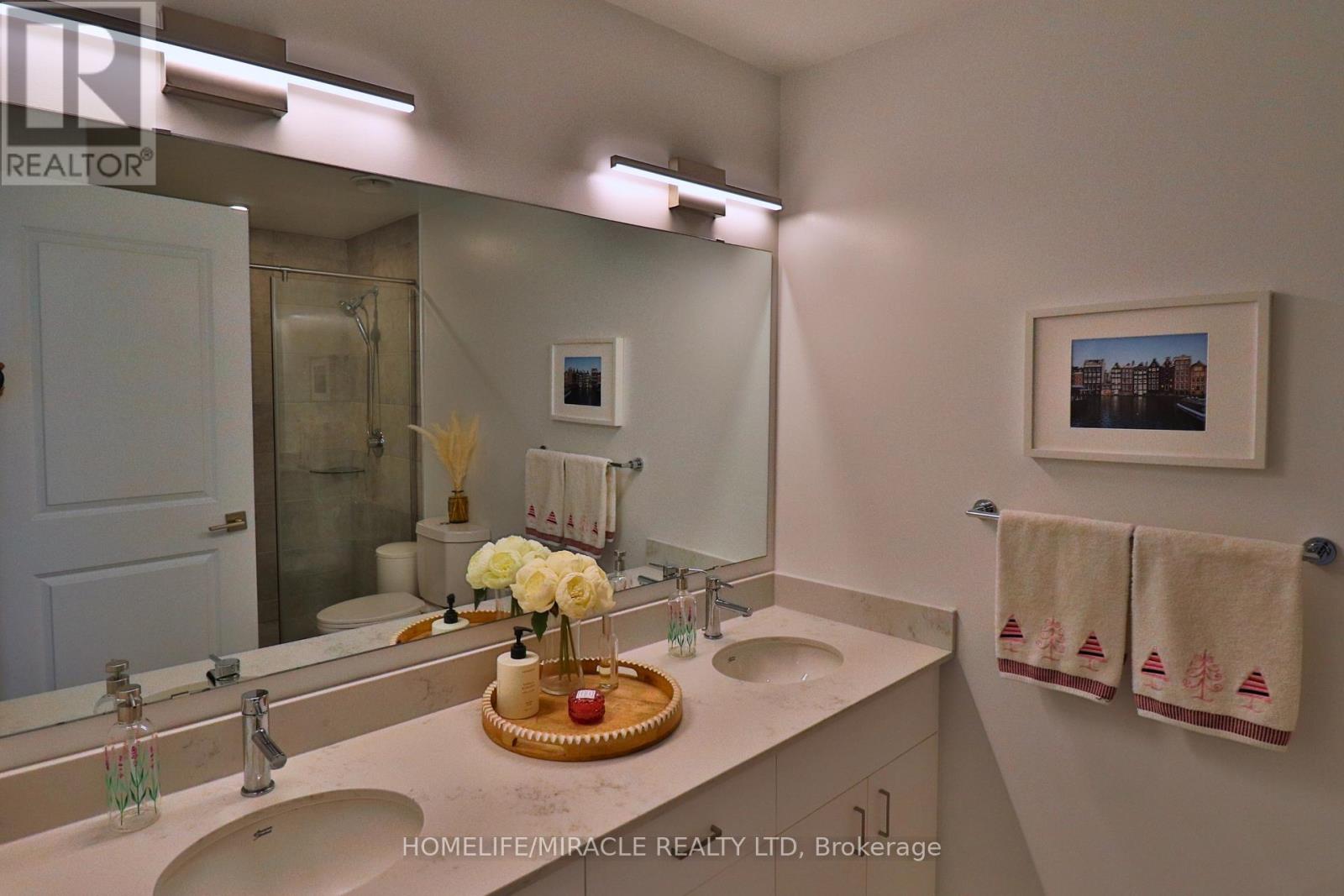 1502 - 15 Glebe Street, Cambridge, Ontario  N1S 2L8 - Photo 6 - X12548728