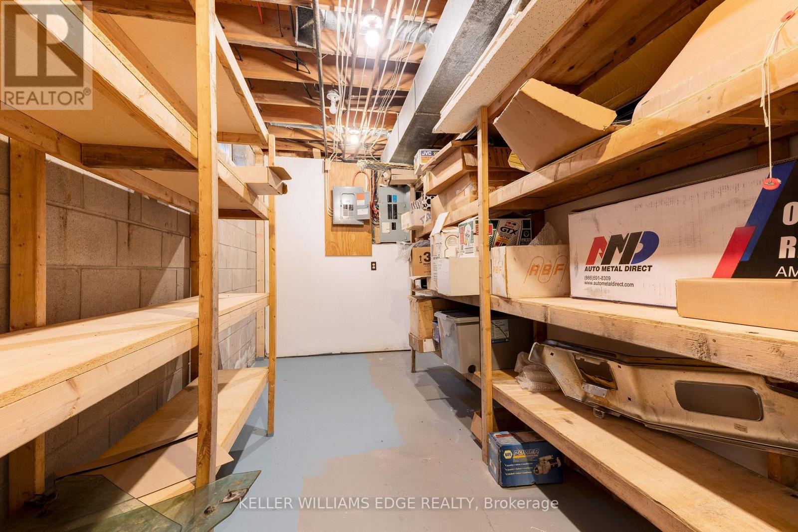 55 Kirby Avenue, Hamilton, Ontario  L9H 6H6 - Photo 34 - X12581562