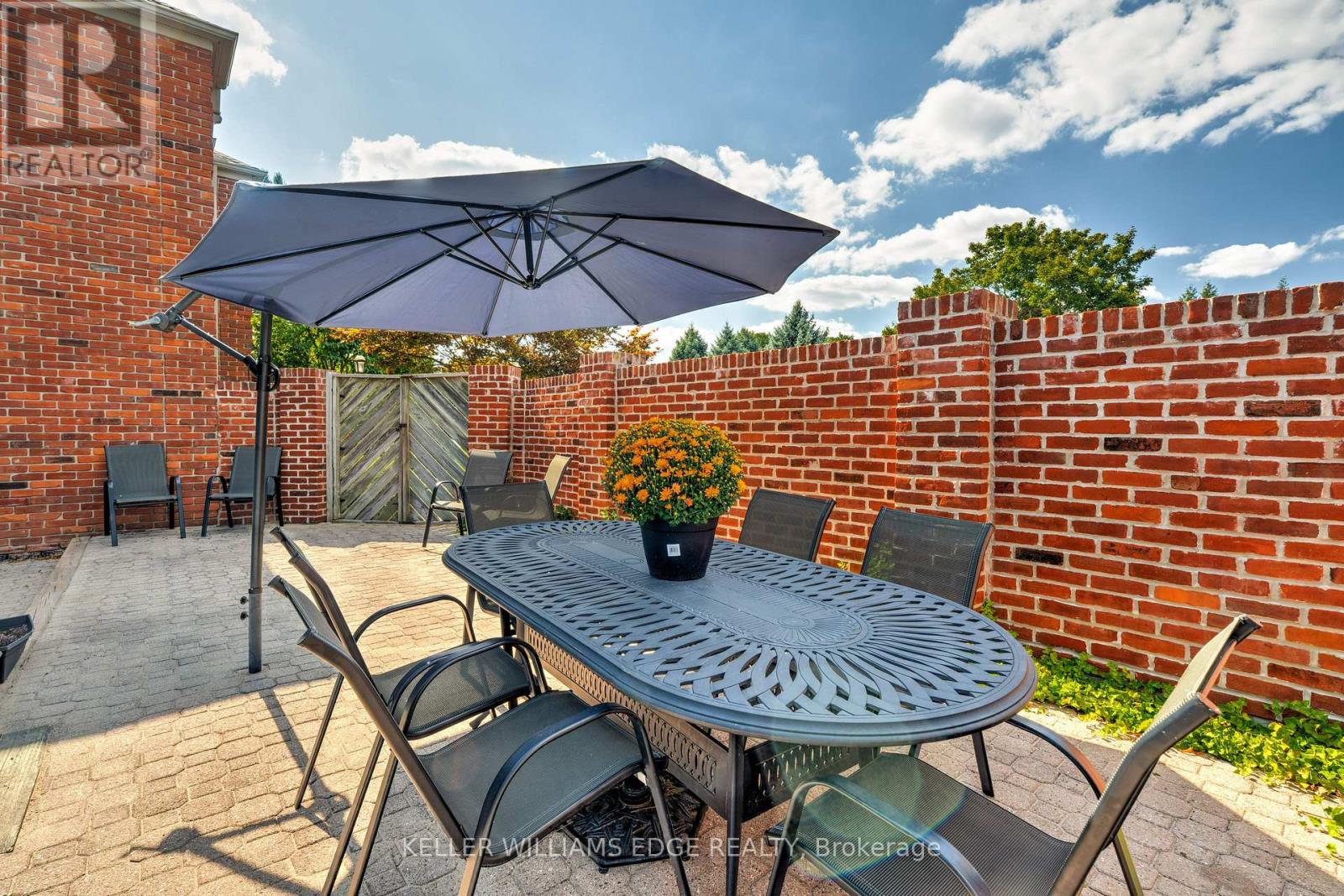 55 Kirby Avenue, Hamilton, Ontario  L9H 6H6 - Photo 40 - X12581562