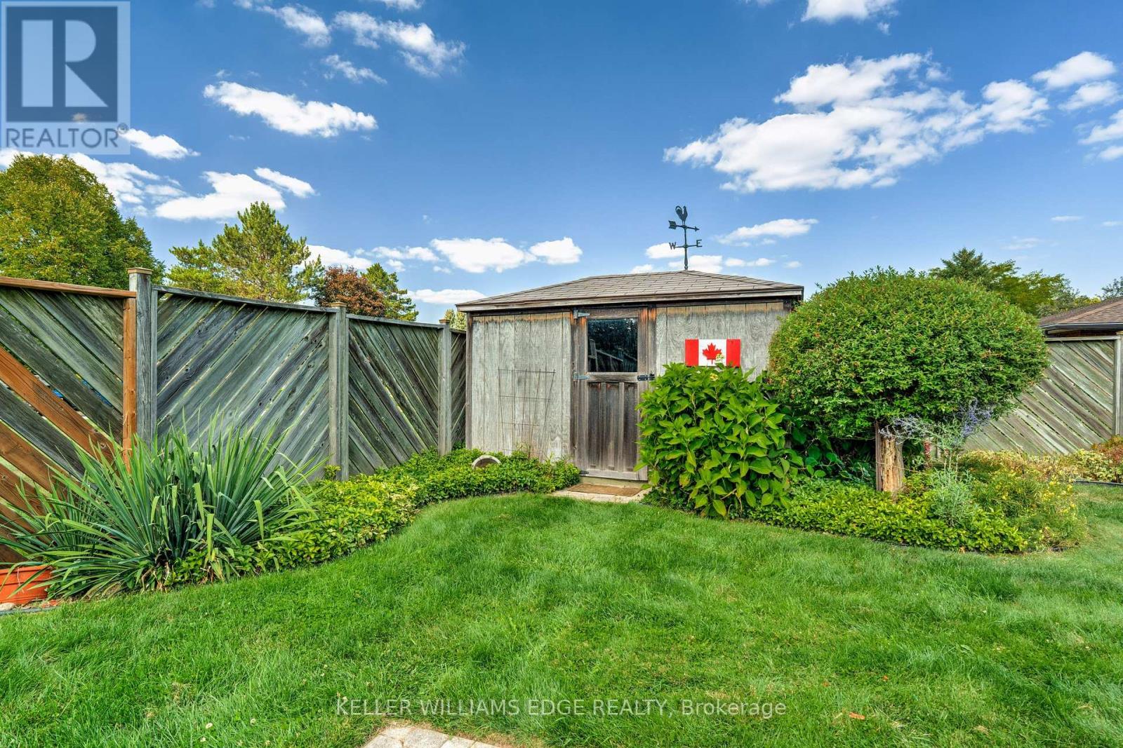 55 Kirby Avenue, Hamilton, Ontario  L9H 6H6 - Photo 41 - X12581562