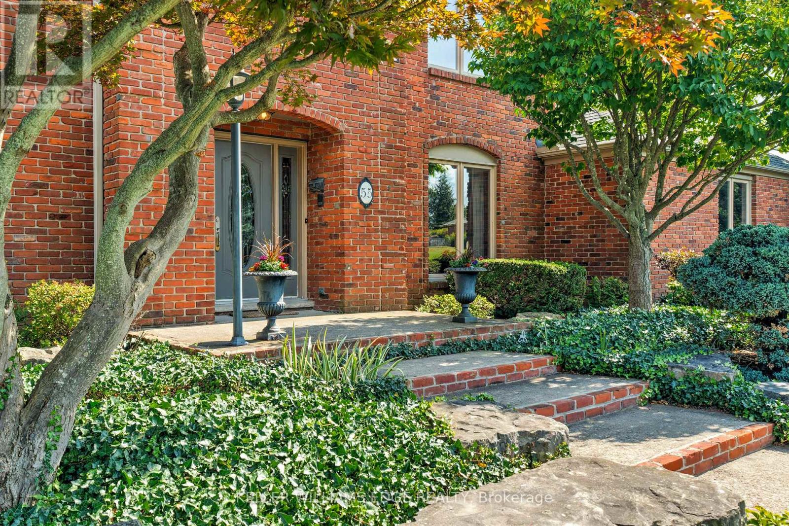 55 Kirby Avenue, Hamilton, Ontario  L9H 6H6 - Photo 43 - X12581562