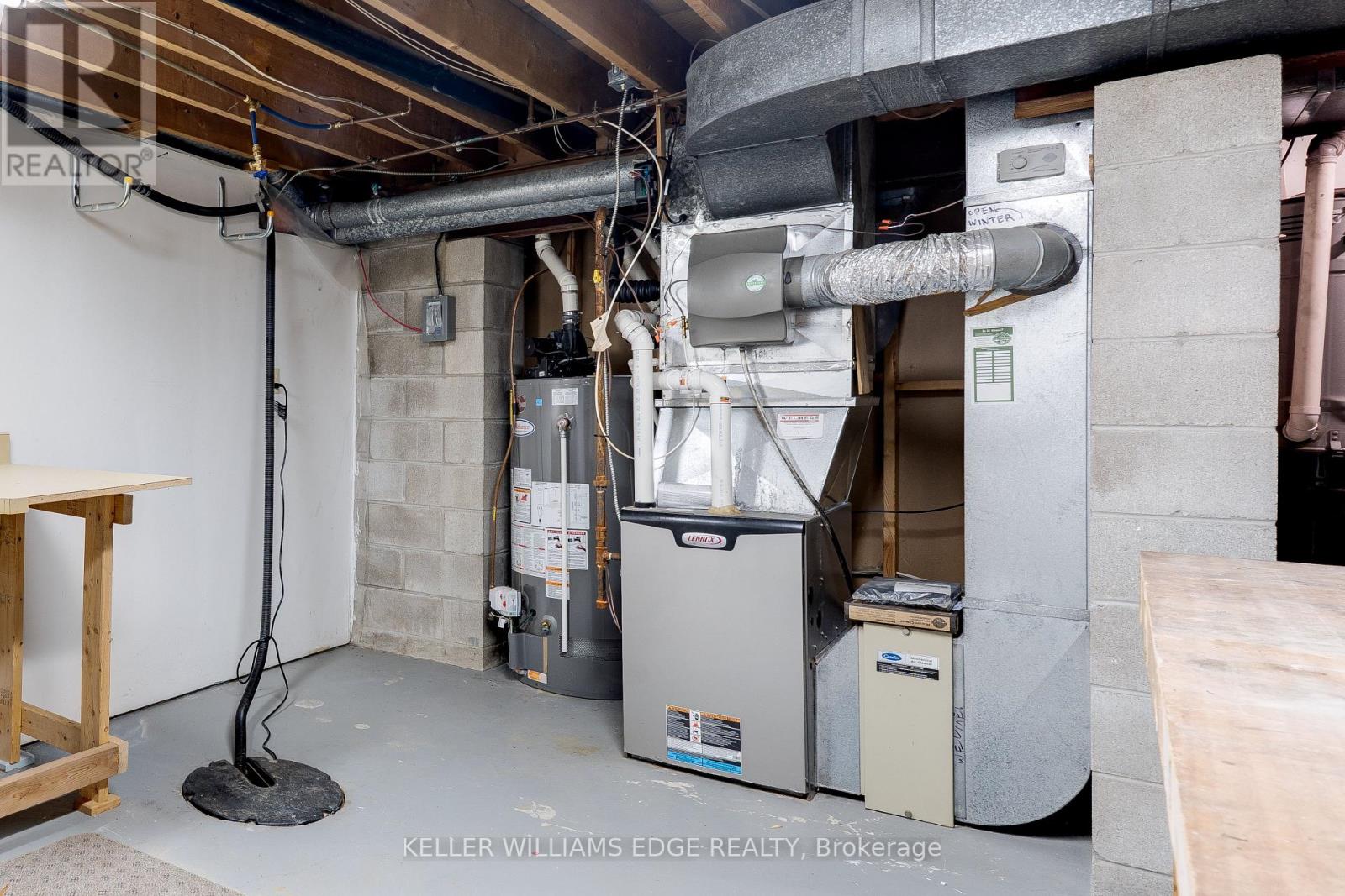 55 Kirby Avenue, Hamilton, Ontario  L9H 6H6 - Photo 48 - X12581562