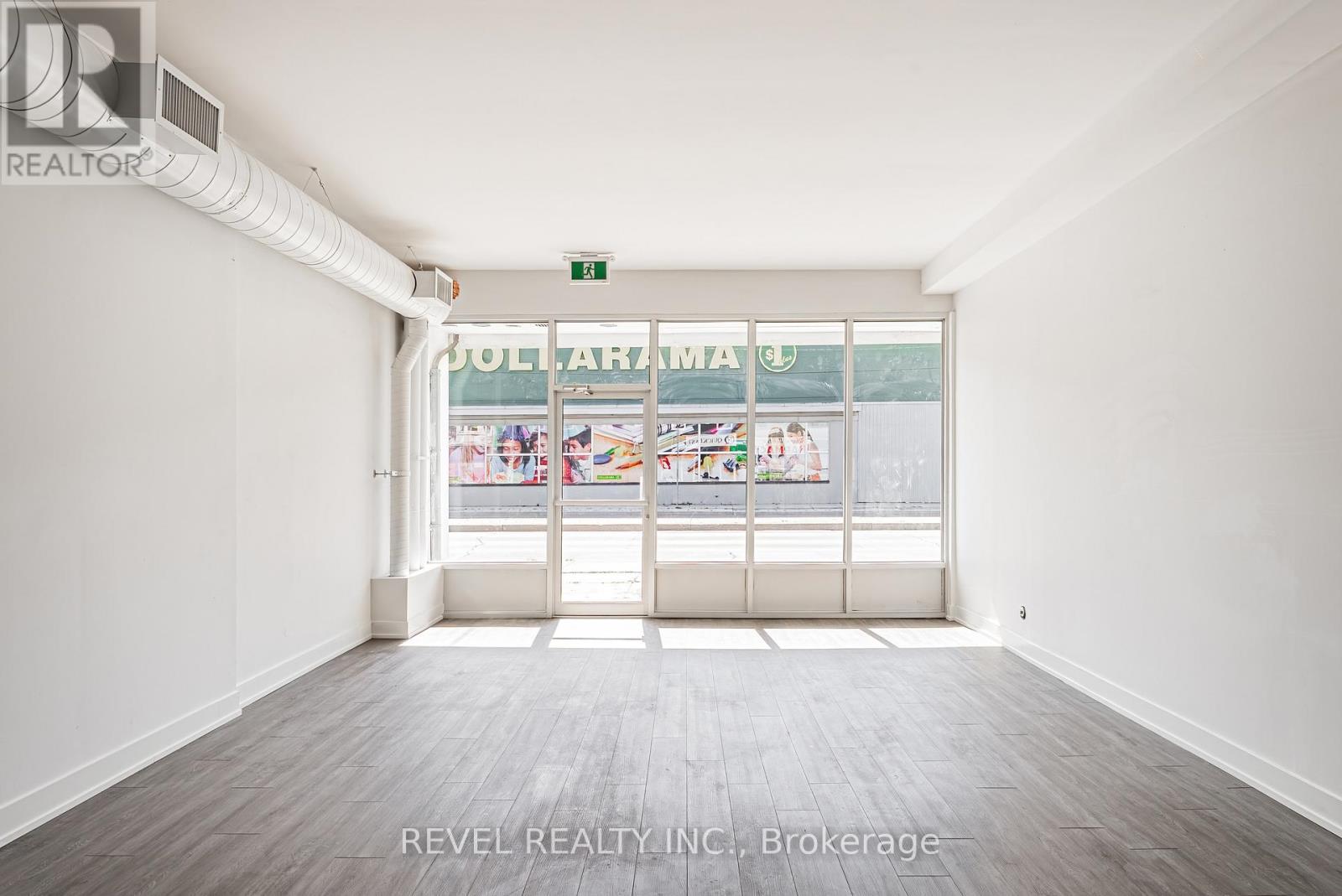 1127 Main Street E, Hamilton, Ontario  L8M 1P2 - Photo 6 - X12581612