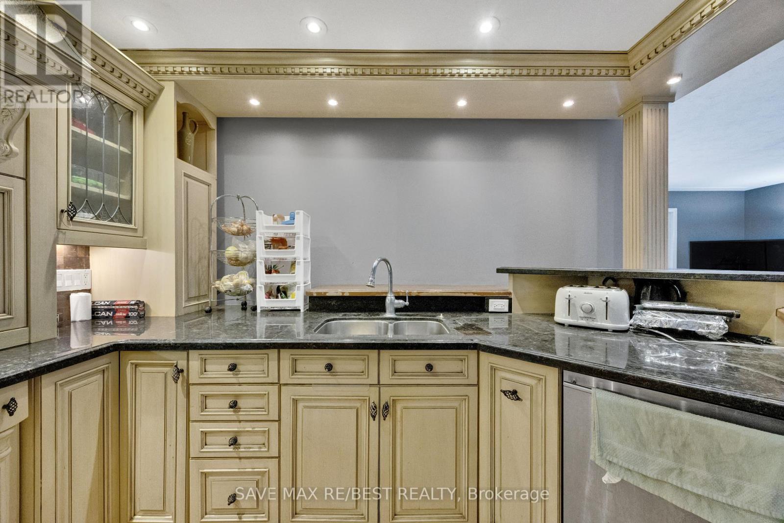 191 Franklin Street N, Kitchener, Ontario  N2A 1Y4 - Photo 10 - X12581672