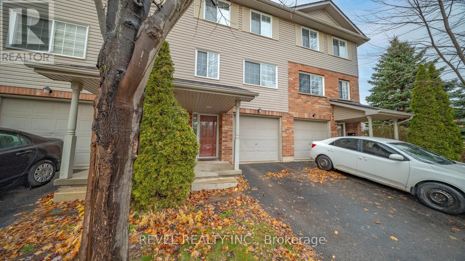 24 - 120 Dudhope Avenue, Cambridge, Ontario  N1R 4T7 - Photo 3 - X12581692