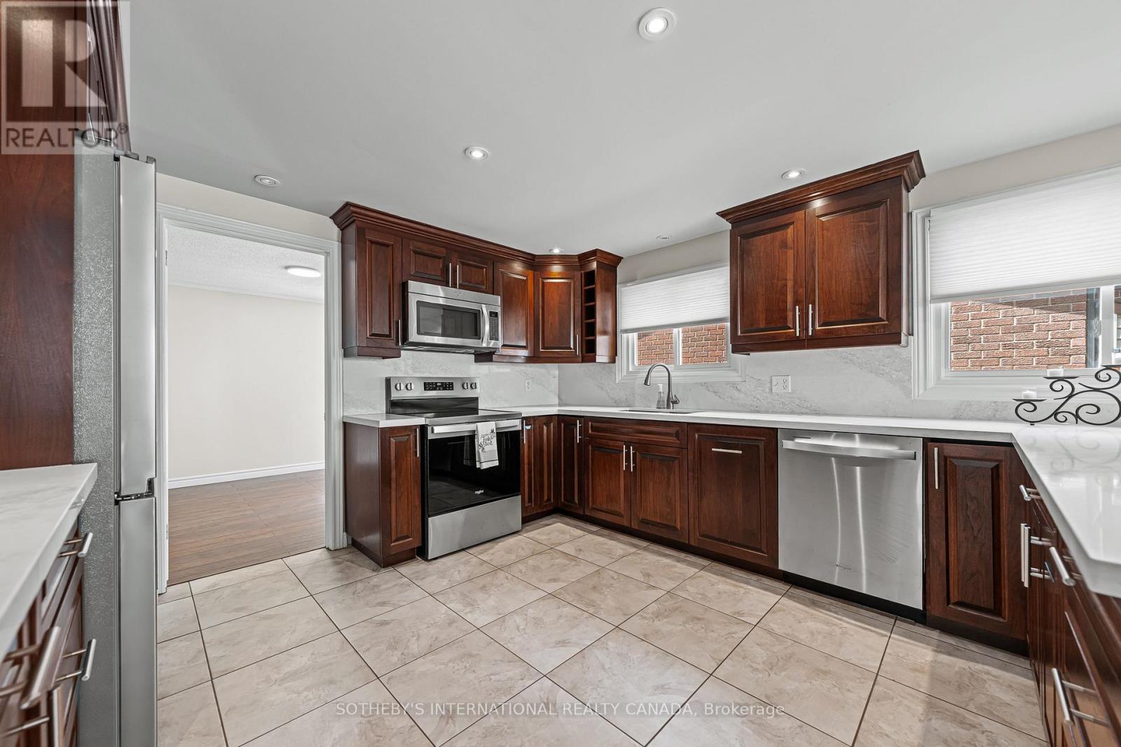 Unknown Address, ,     - Photo 19 - X12581752