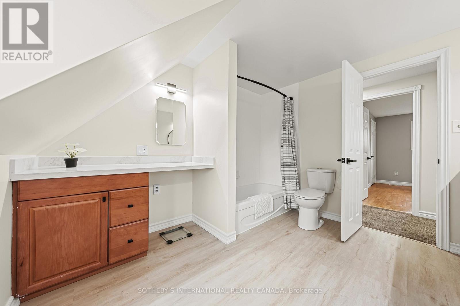 Unknown Address, ,     - Photo 35 - X12581752