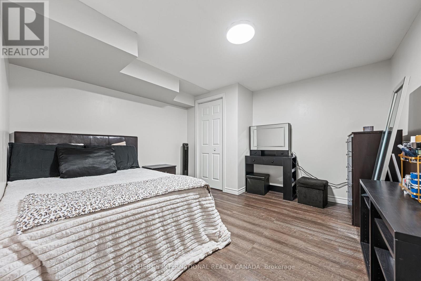 Unknown Address, ,     - Photo 41 - X12581752