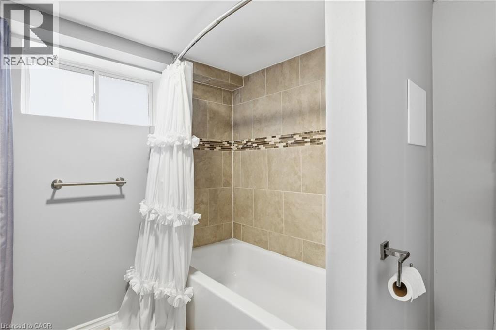 564 Walmer Road, Hamilton, Ontario  L8H 3E7 - Photo 25 - 40784063