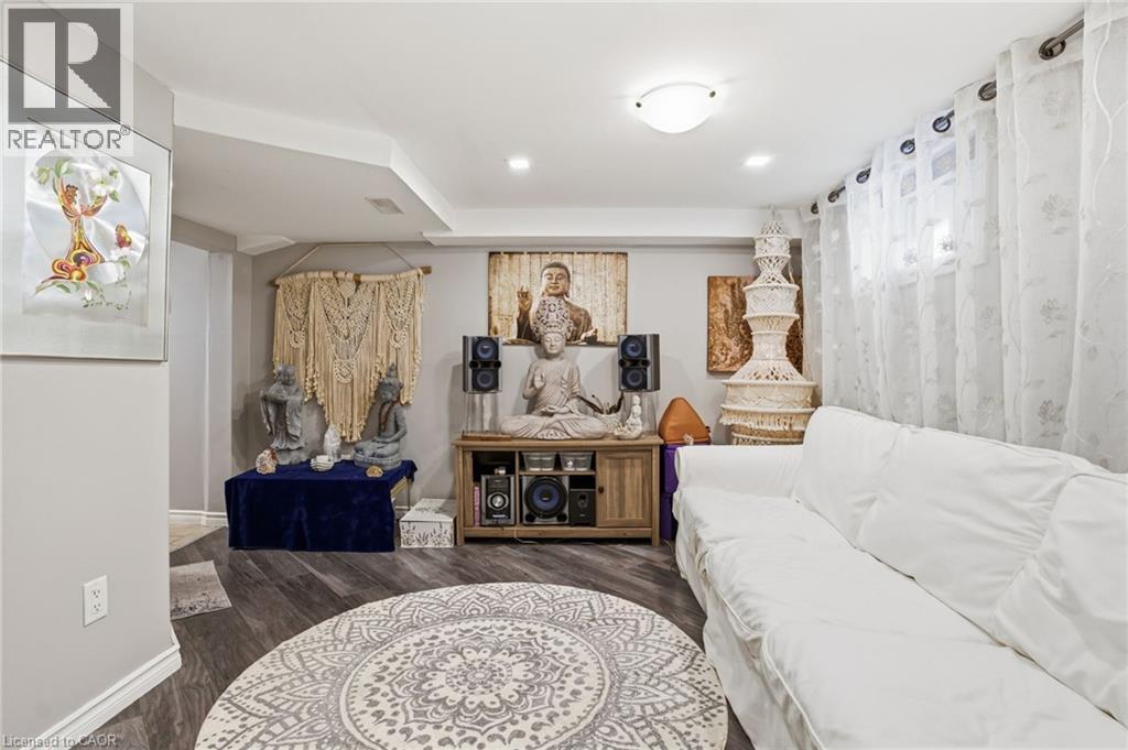 564 Walmer Road, Hamilton, Ontario  L8H 3E7 - Photo 19 - 40784063