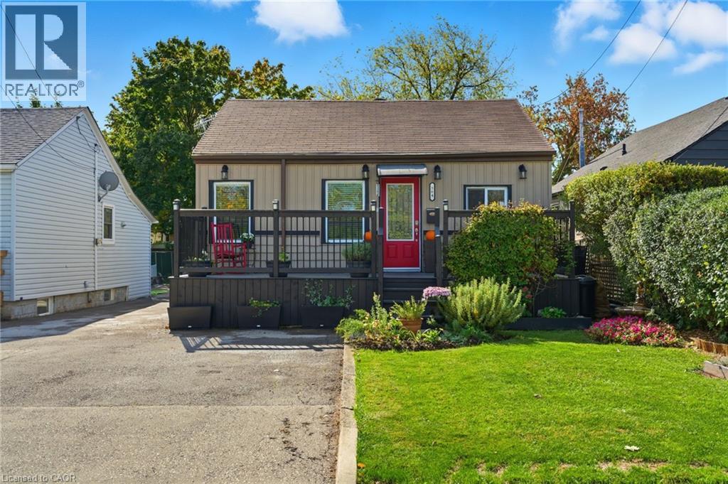 564 Walmer Road, Hamilton, Ontario  L8H 3E7 - Photo 1 - 40784063