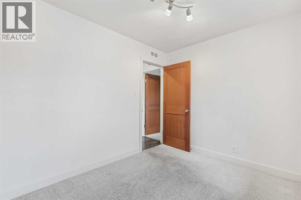 303 40 Street Sw, Calgary, Alberta  T3C 1V9 - Photo 21 - A2268837