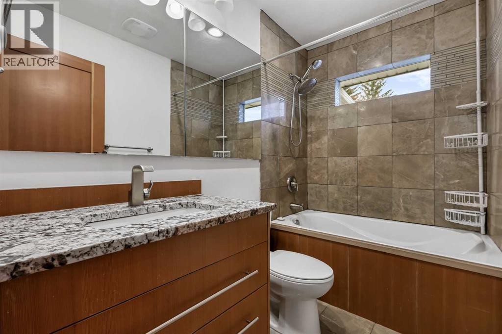 303 40 Street Sw, Calgary, Alberta  T3C 1V9 - Photo 15 - A2268837