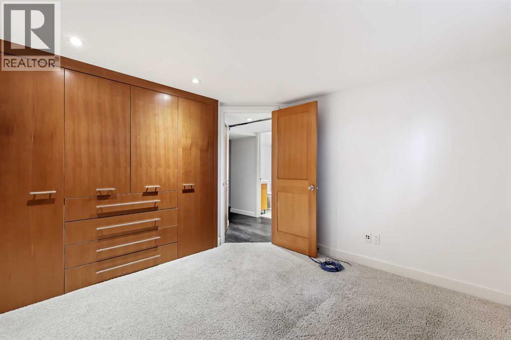 303 40 Street Sw, Calgary, Alberta  T3C 1V9 - Photo 32 - A2268837