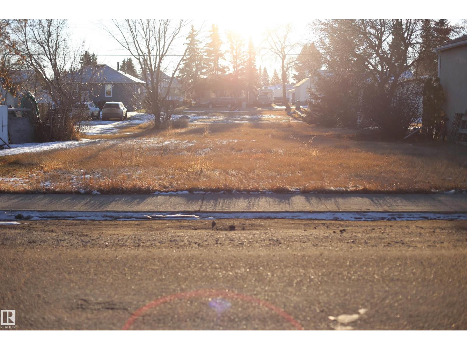 5211 53 Ave, Mundare, Alberta  T0B 3H0 - Photo 3 - E4466857