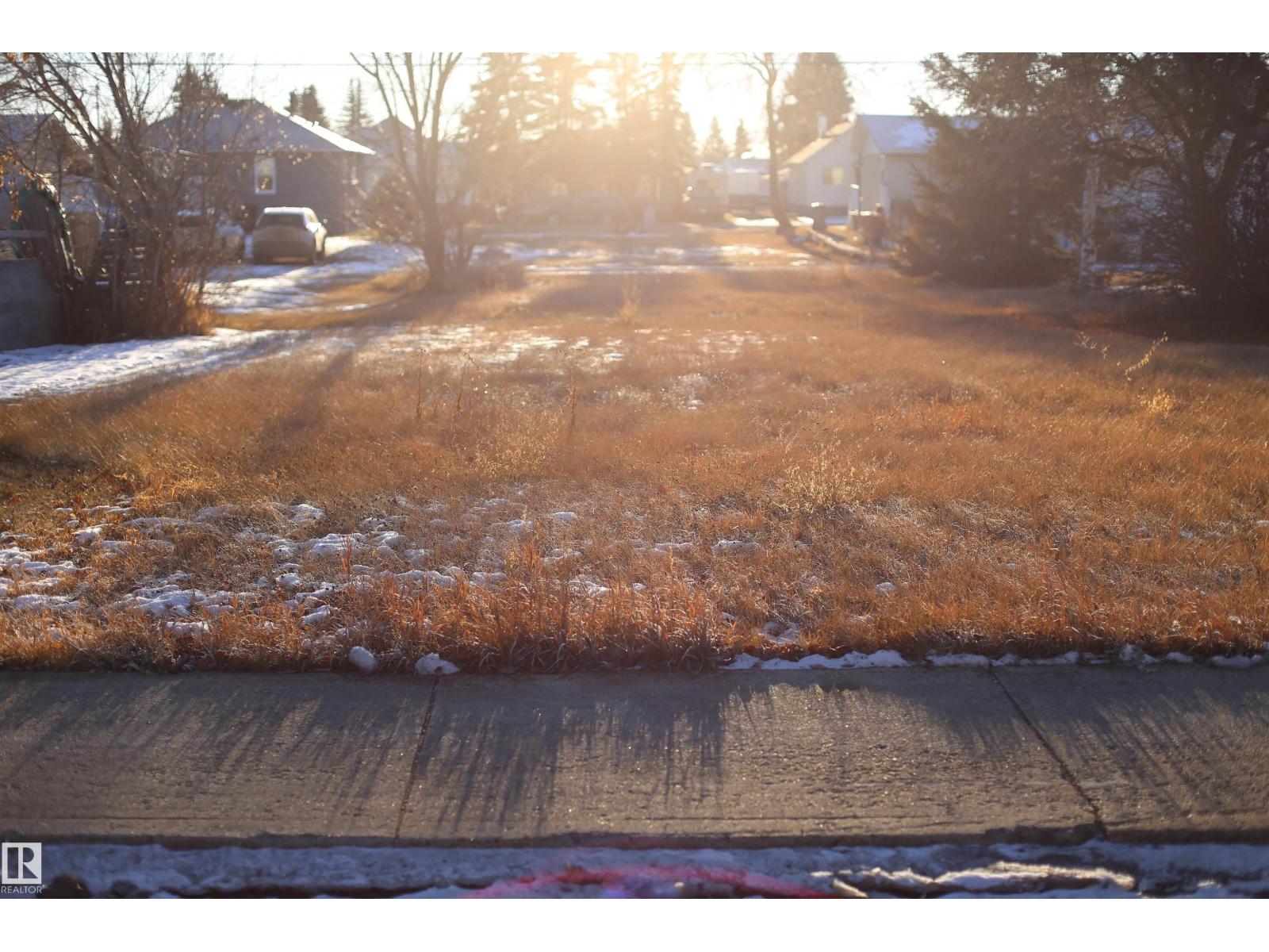 5211 53 Ave, Mundare, Alberta  T0B 3H0 - Photo 4 - E4466857