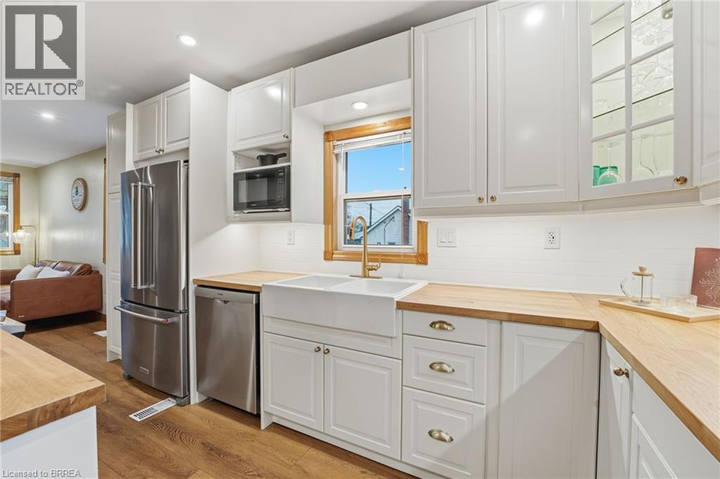 366 Wellington Street, Brantford, Ontario  N3S 4A9 - Photo 7 - 40790855