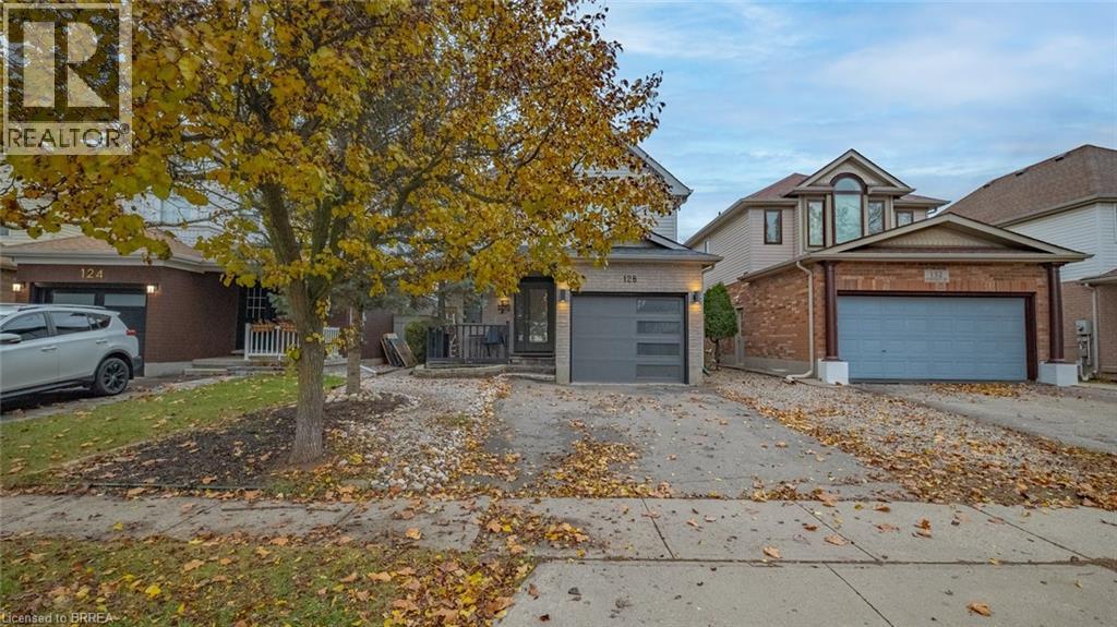 128 Mcmeeken Drive, Cambridge, Ontario  N3C 4E7 - Photo 2 - 40789232