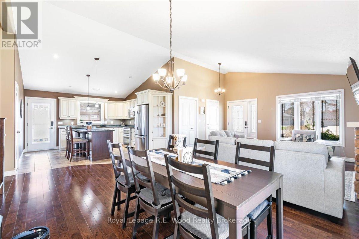 56 Wintergreen Crescent, Norfolk, Ontario  N4B 2W5 - Photo 6 - X12581824