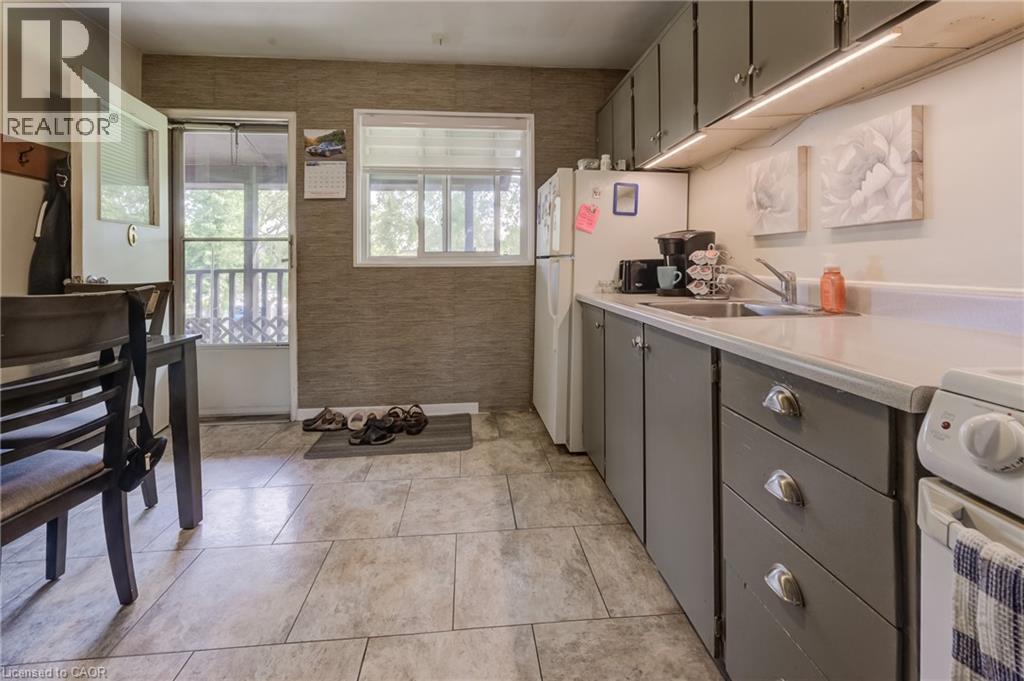 125 Schlueter Street, Cambridge, Ontario  N3H 4B4 - Photo 7 - 40790482