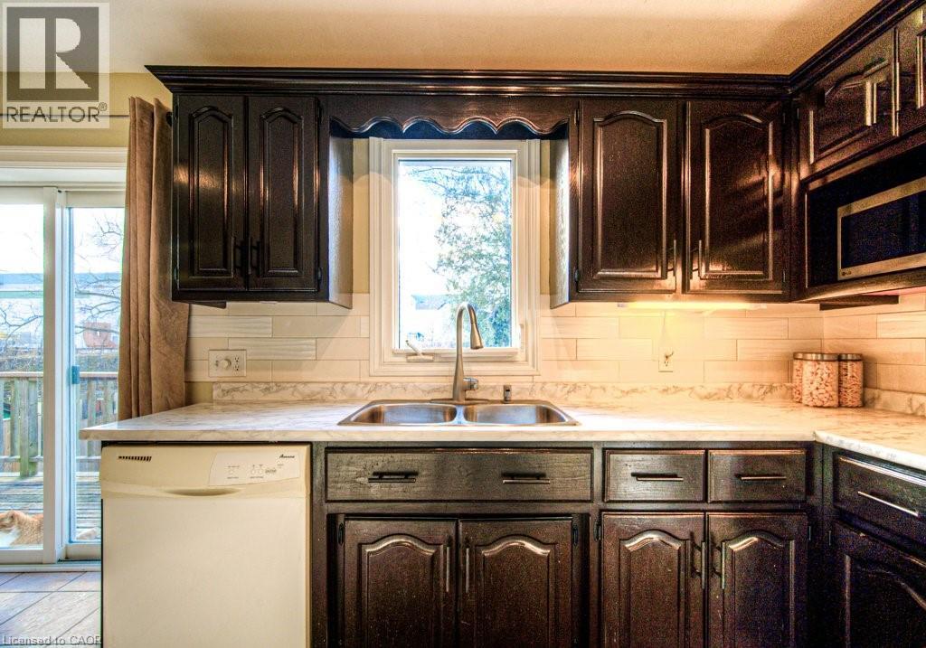 44 Jaffray Street, Cambridge, Ontario  N1R 3H9 - Photo 10 - 40789774