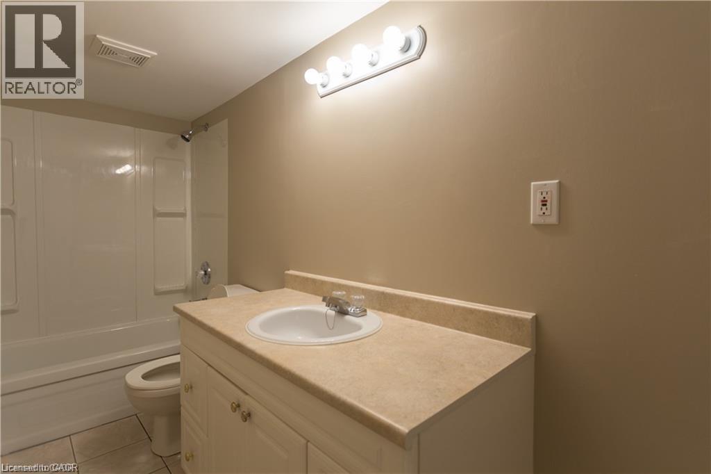 44 Jaffray Street, Cambridge, Ontario  N1R 3H9 - Photo 32 - 40789774