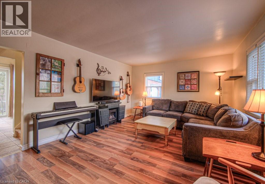 44 Jaffray Street, Cambridge, Ontario  N1R 3H9 - Photo 4 - 40789774