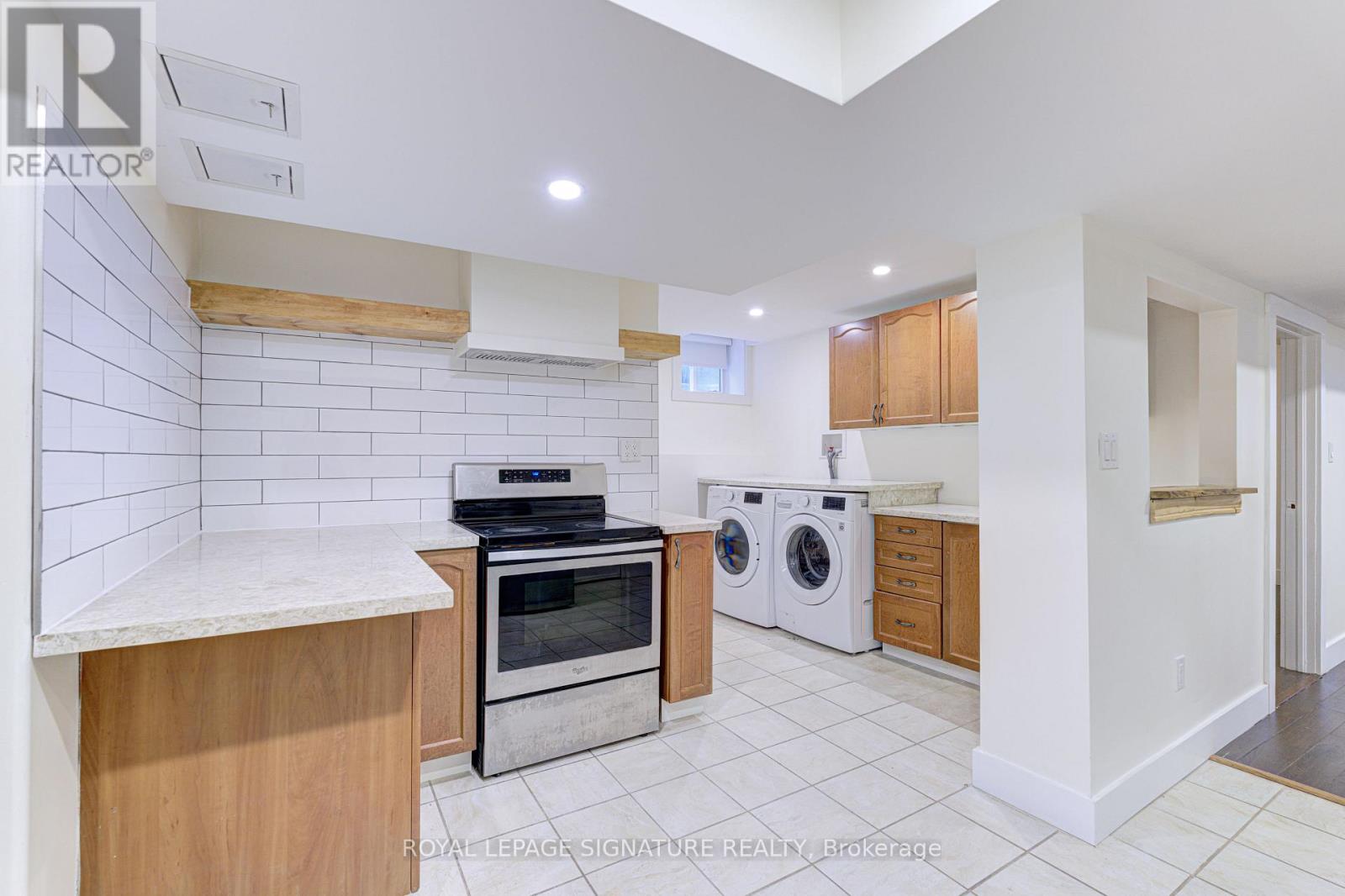 47 Lake Crescent, Barrie, Ontario  L4N 6A7 - Photo 30 - S12408634