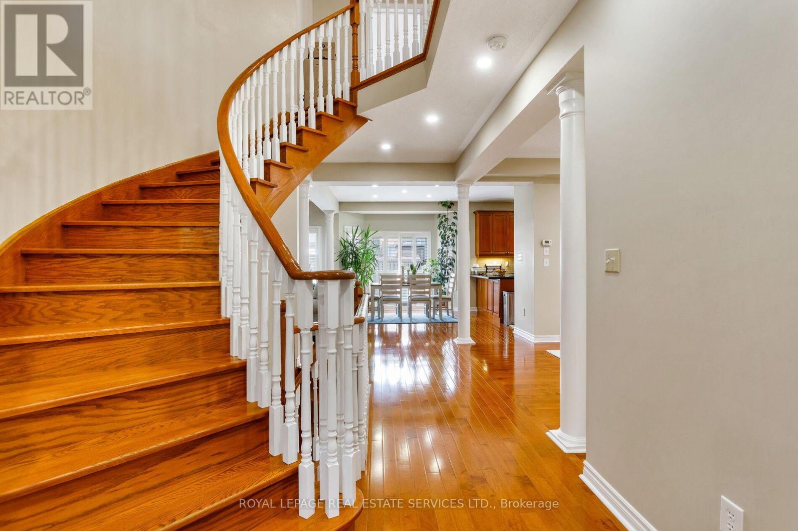 3137 Countess Crescent, Mississauga, Ontario  L5M 0E1 - Photo 8 - W12468492