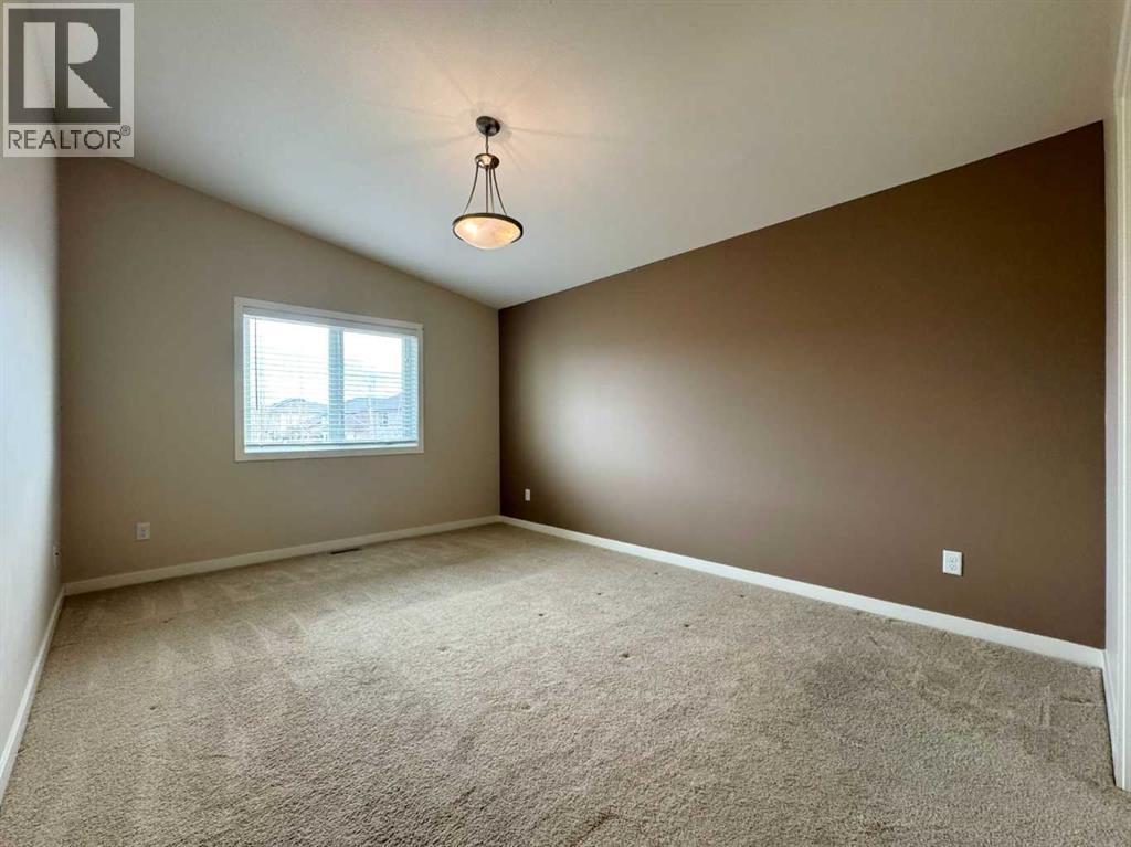 317 Moonlight Way W, Lethbridge, Alberta  T1J 5J8 - Photo 15 - A2270942