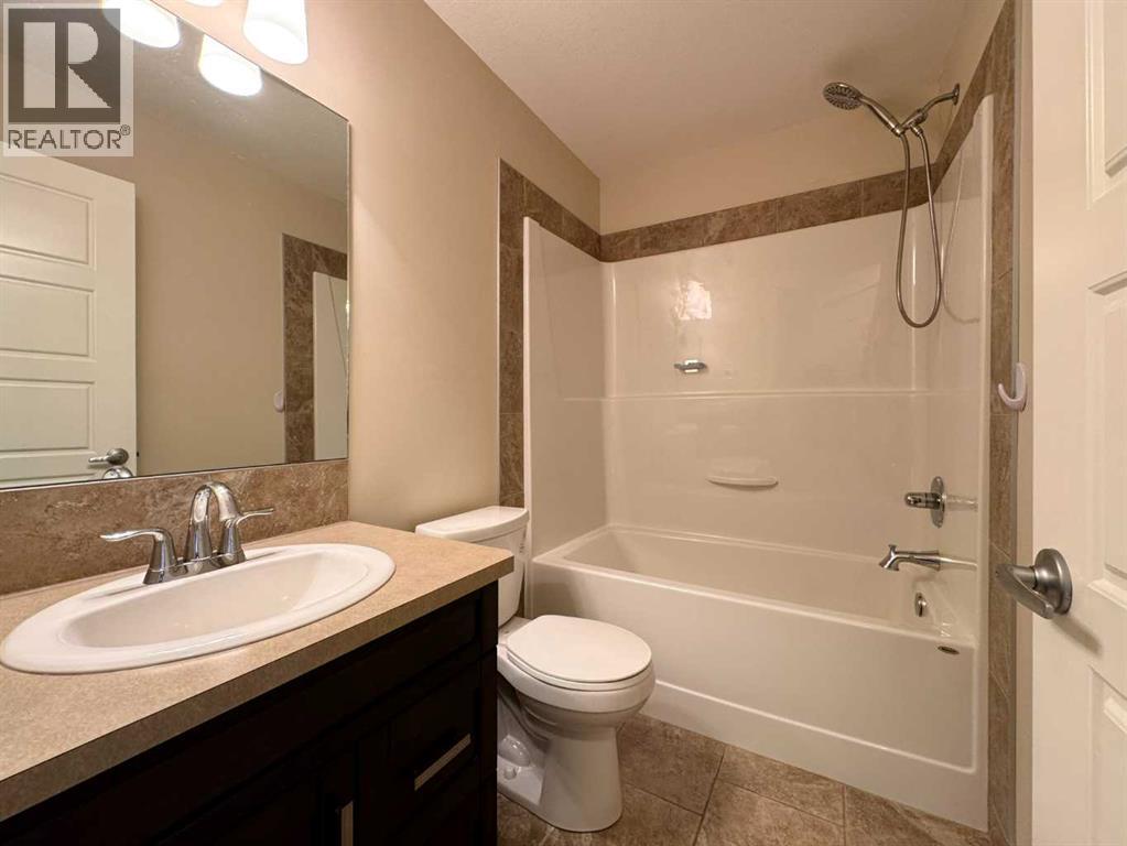 317 Moonlight Way W, Lethbridge, Alberta  T1J 5J8 - Photo 22 - A2270942