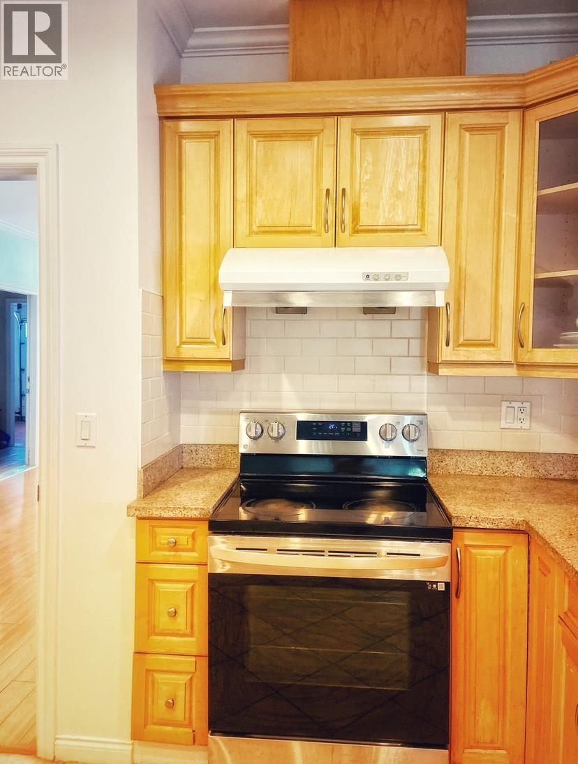 5989 Rumble Street, Burnaby, British Columbia  V5J 2C6 - Photo 7 - R3070066