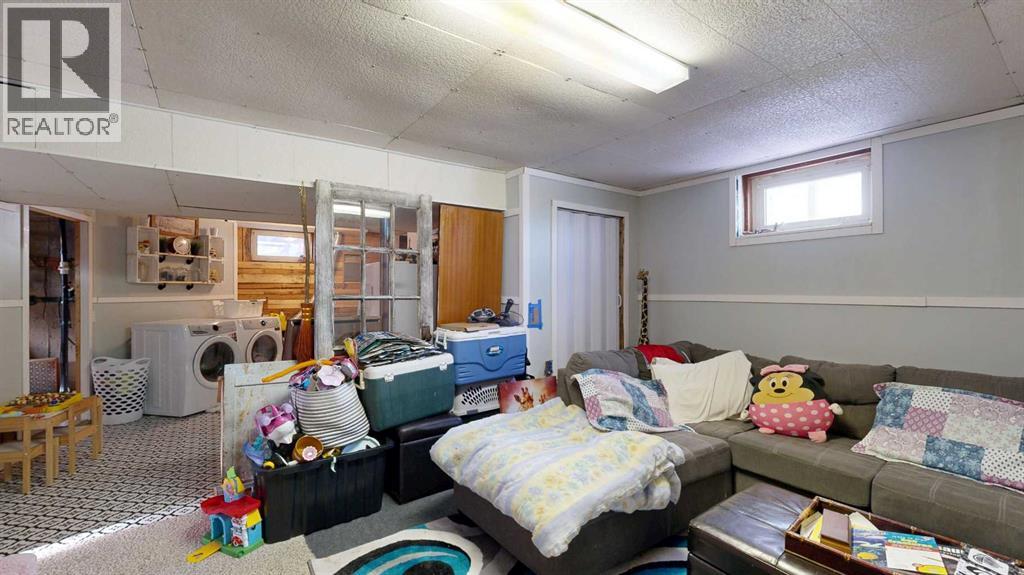 38456 Hwy  852, Rural Stettler No. 6, Alberta  T0C 1K0 - Photo 33 - A2272274