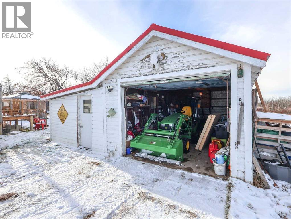 38456 Hwy  852, Rural Stettler No. 6, Alberta  T0C 1K0 - Photo 42 - A2272274