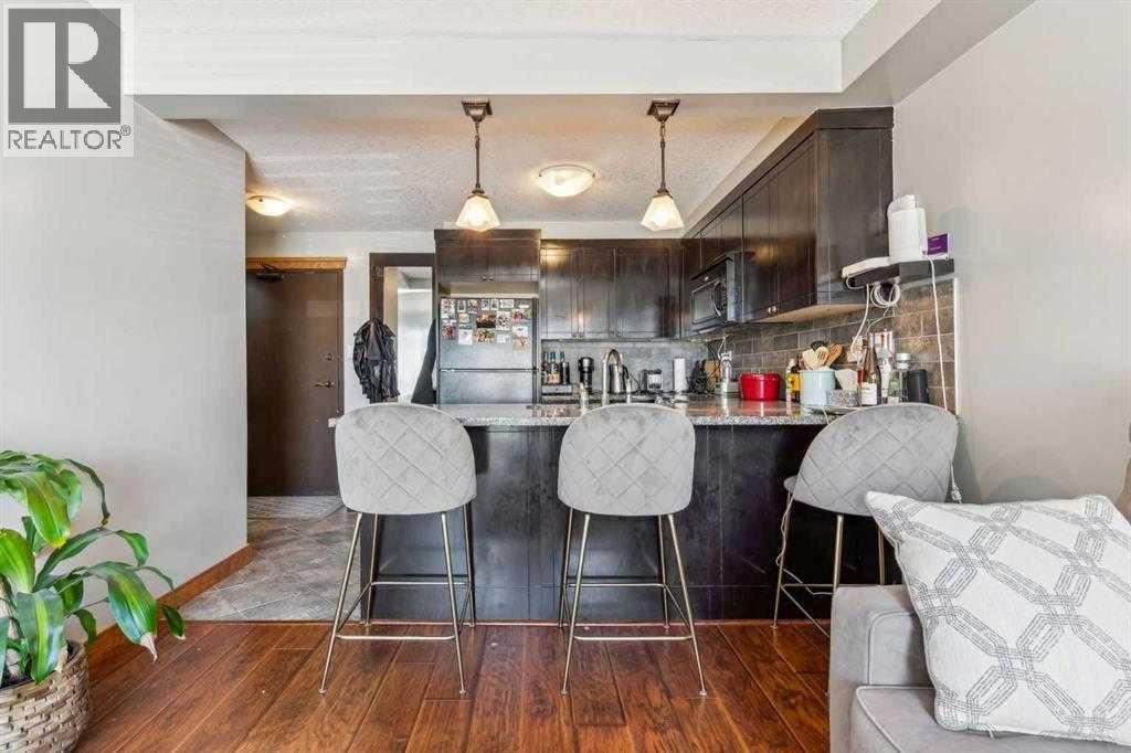 303, 315 50 Avenue Sw, Calgary, Alberta  T2S 1H3 - Photo 3 - A2270375