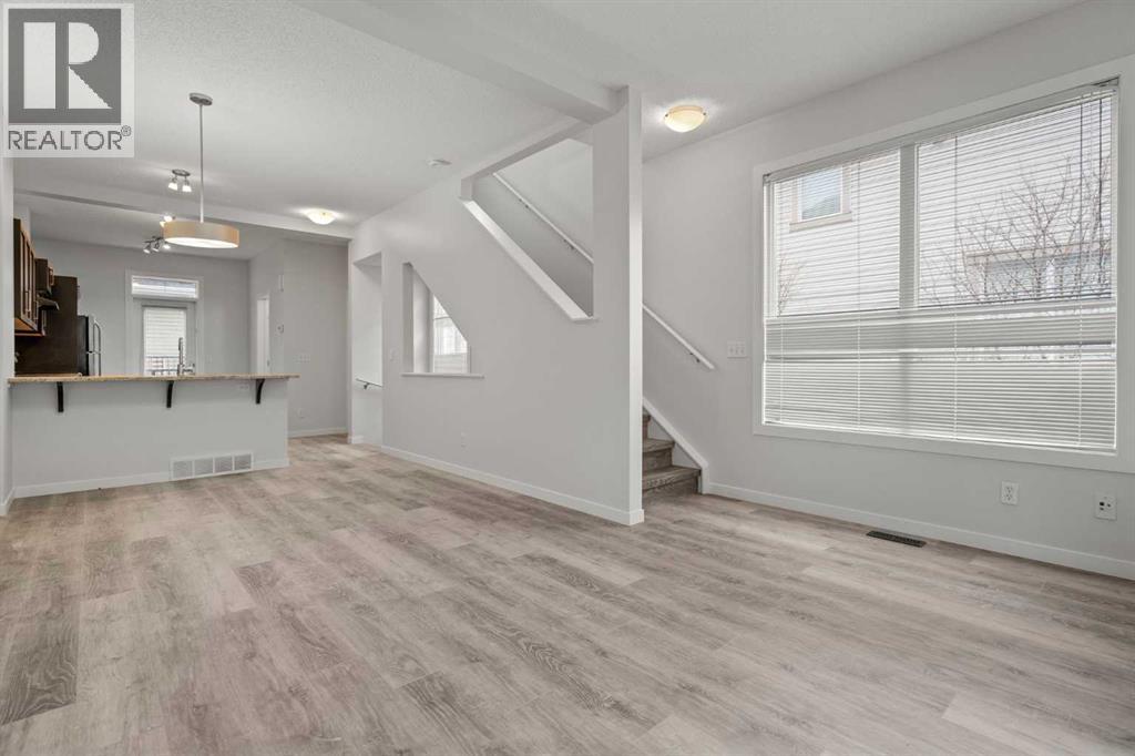 39 New Brighton Point Se, Calgary, Alberta  T2Z 1B8 - Photo 10 - A2271073