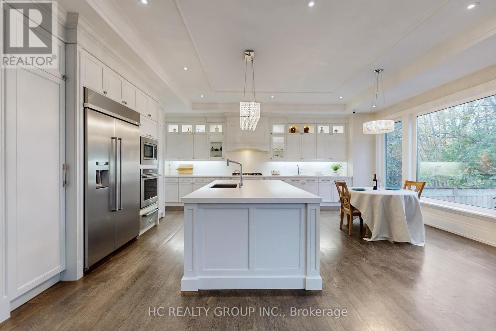 256 Park Home Avenue, Toronto, Ontario  M2R 1A3 - Photo 11 - C12581898