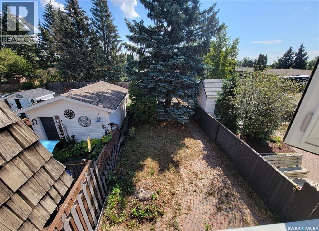 B 2002 Foley Drive, North Battleford, Saskatchewan  S9A 3G9 - Photo 14 - SK024814