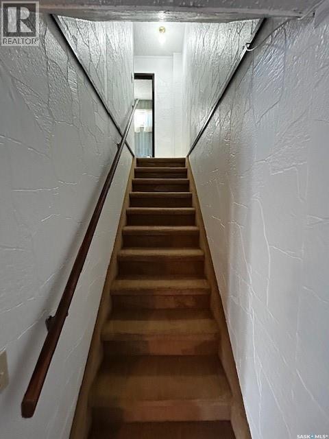 B 2002 Foley Drive, North Battleford, Saskatchewan  S9A 3G9 - Photo 7 - SK024814