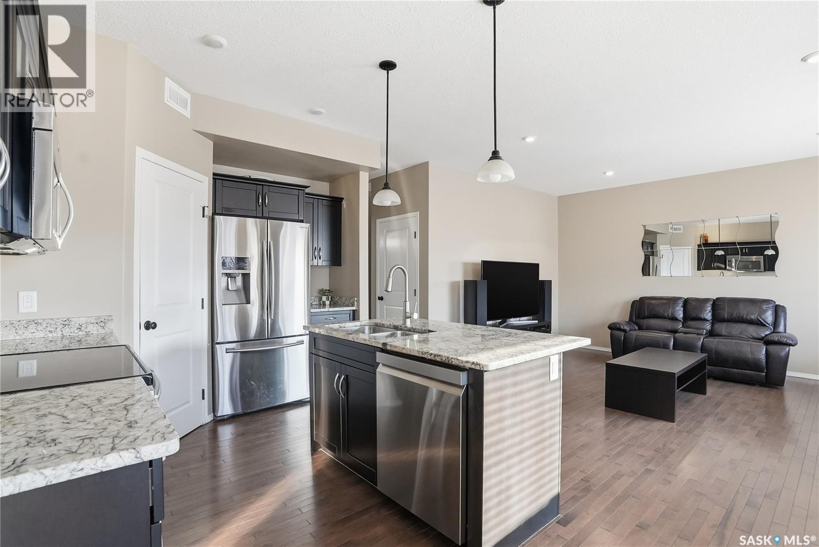 138 Lehrer Close, Saskatoon, Saskatchewan  S7R 0L3 - Photo 10 - SK024807