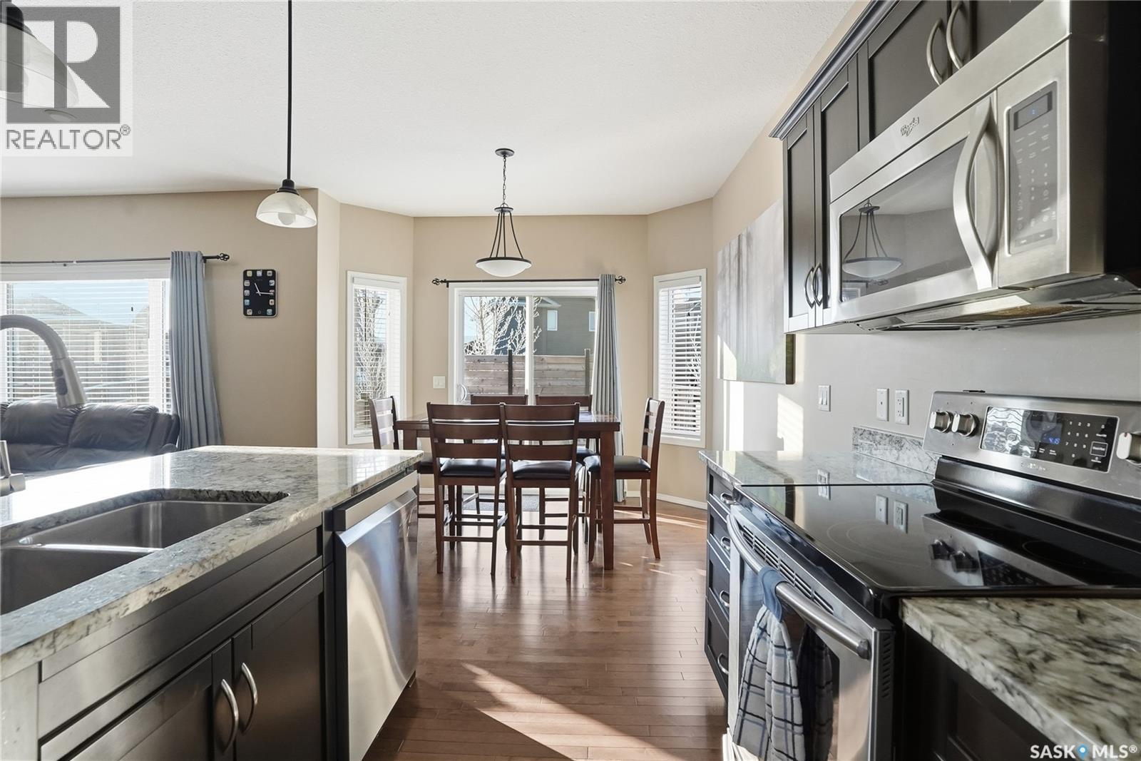 138 Lehrer Close, Saskatoon, Saskatchewan  S7R 0L3 - Photo 11 - SK024807