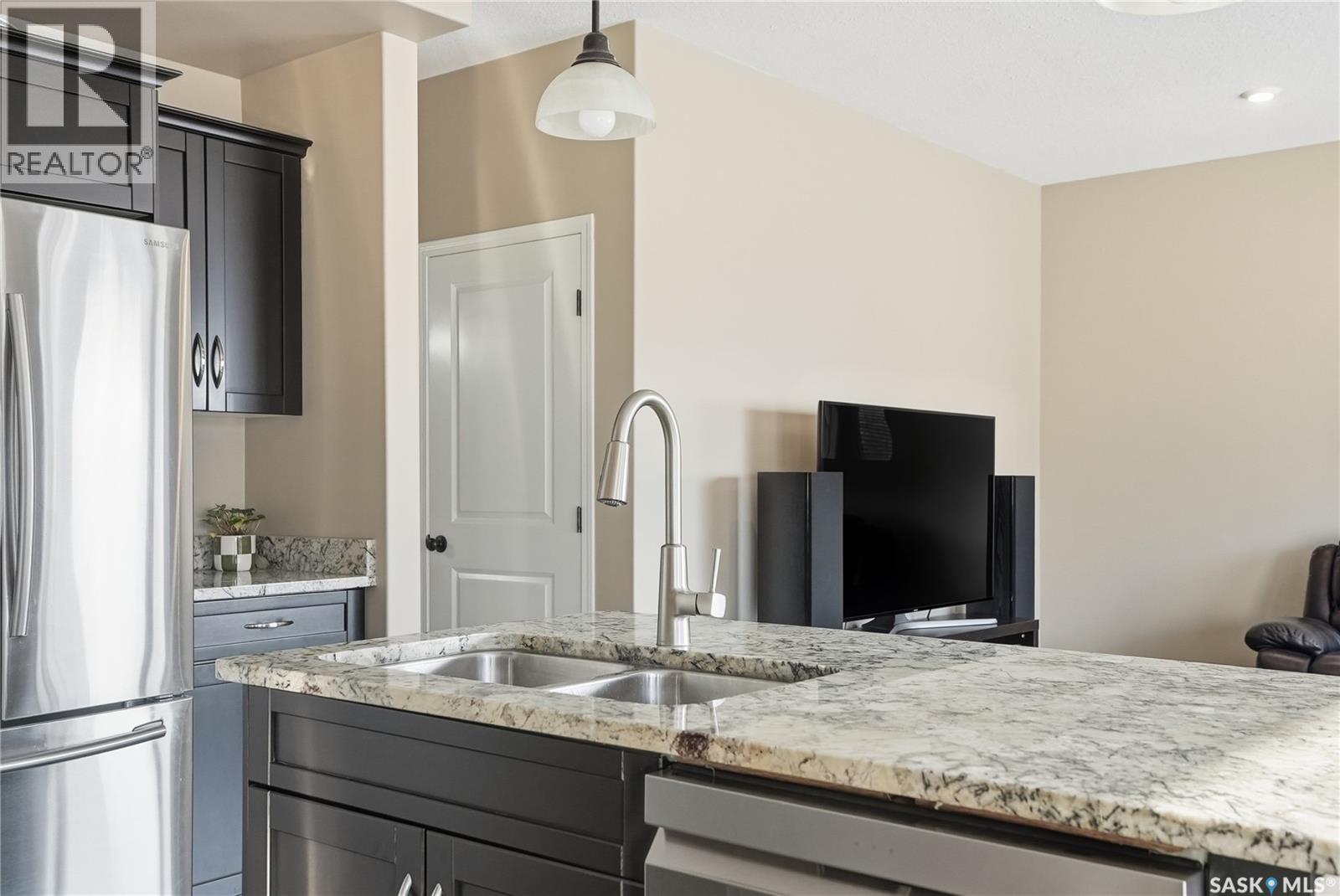 138 Lehrer Close, Saskatoon, Saskatchewan  S7R 0L3 - Photo 19 - SK024807