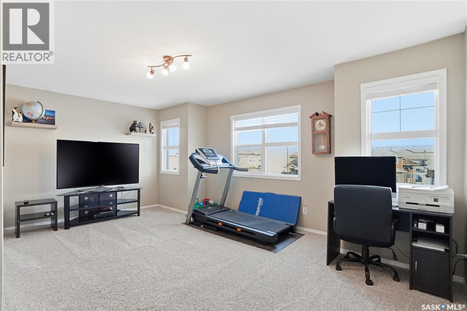 138 Lehrer Close, Saskatoon, Saskatchewan  S7R 0L3 - Photo 24 - SK024807