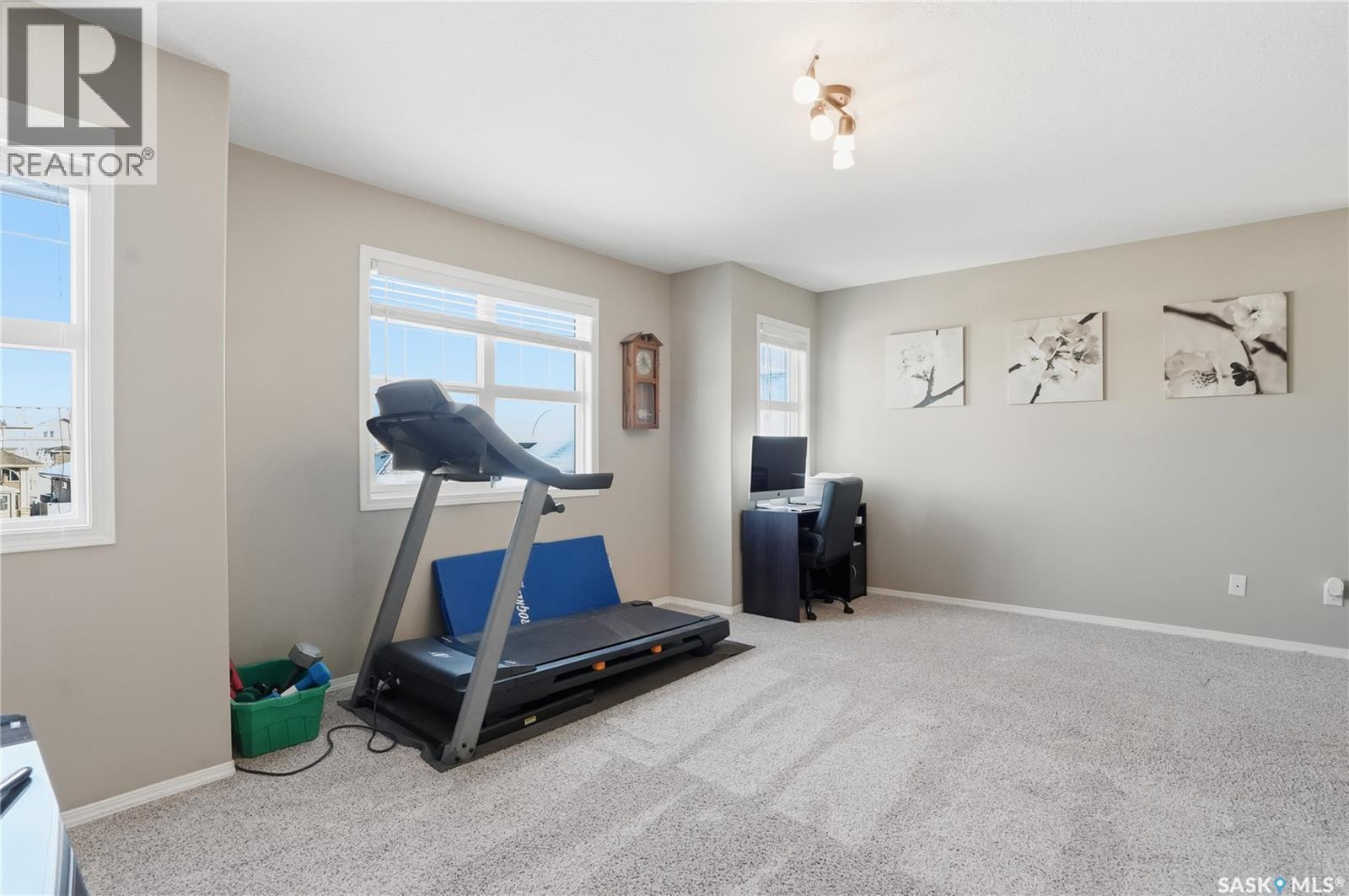 138 Lehrer Close, Saskatoon, Saskatchewan  S7R 0L3 - Photo 25 - SK024807