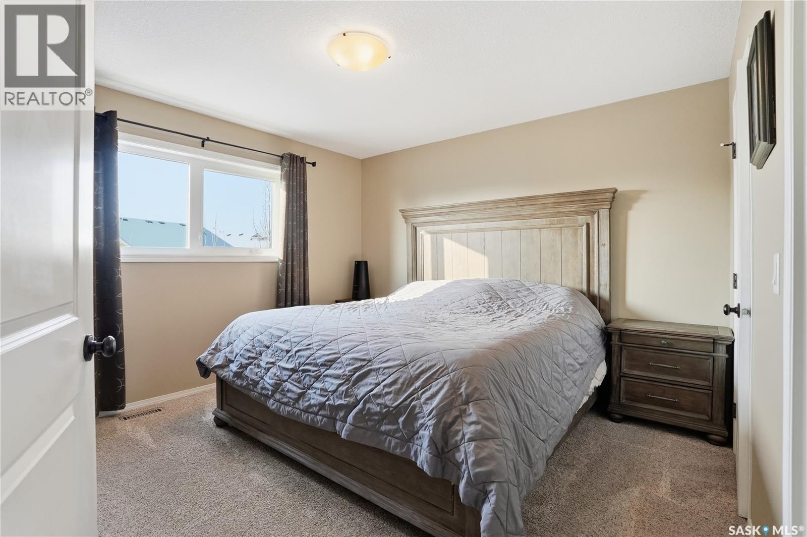 138 Lehrer Close, Saskatoon, Saskatchewan  S7R 0L3 - Photo 26 - SK024807