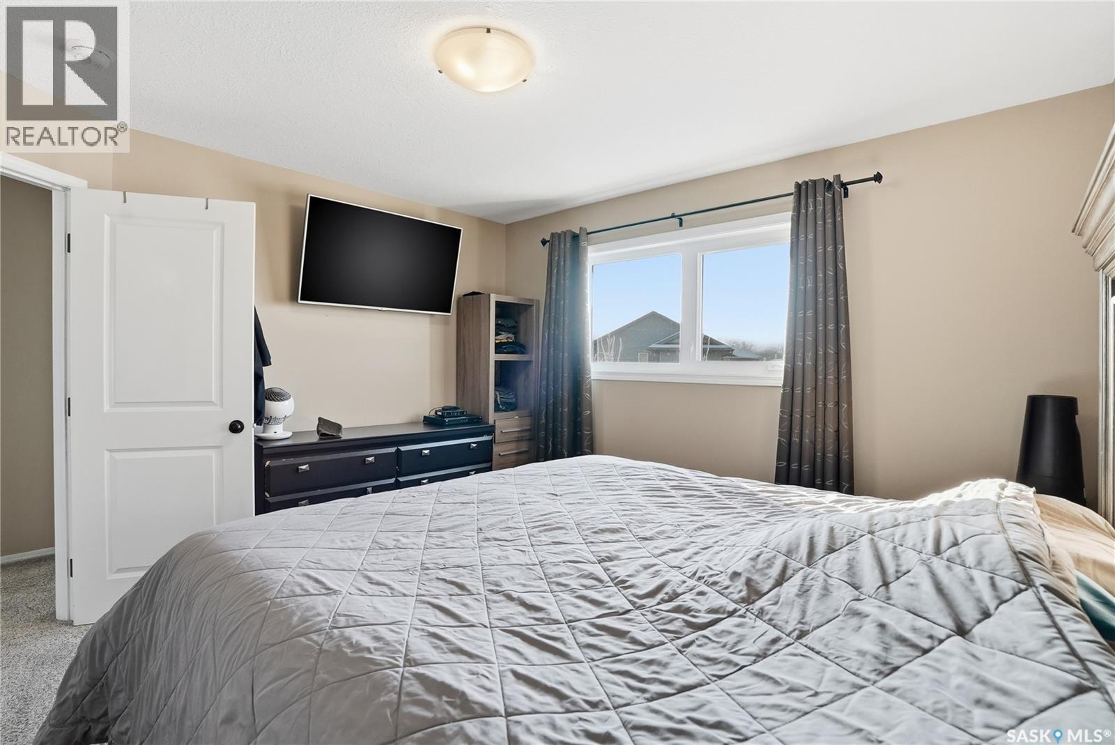 138 Lehrer Close, Saskatoon, Saskatchewan  S7R 0L3 - Photo 27 - SK024807