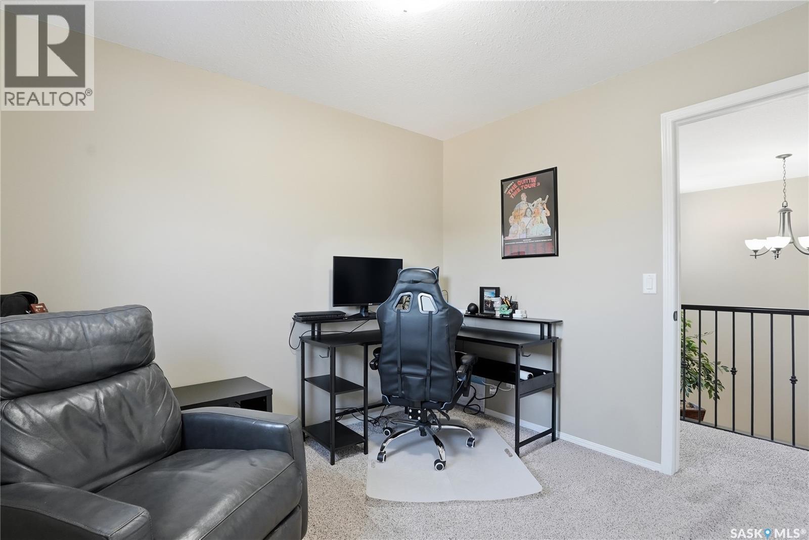 138 Lehrer Close, Saskatoon, Saskatchewan  S7R 0L3 - Photo 34 - SK024807